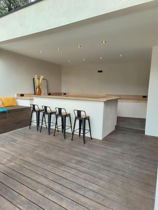 Villa Industrial Luxury Nimes & Arles à Beaucaire  Extérieur photo