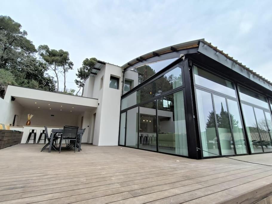 Villa Industrial Luxury Nimes & Arles à Beaucaire  Extérieur photo