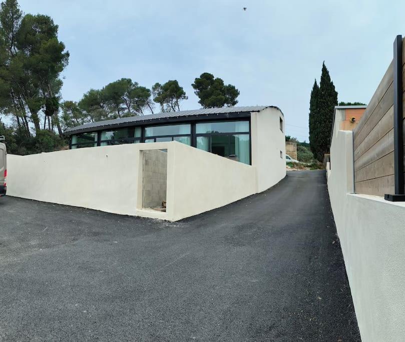 Villa Industrial Luxury Nimes & Arles à Beaucaire  Extérieur photo